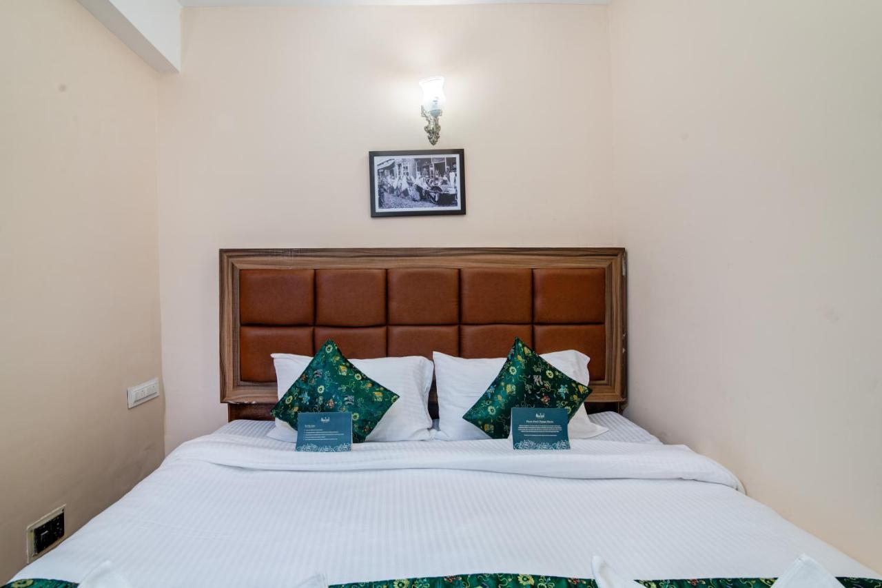 Muscatel Roma - 400 Mts From Mall Road Дарджилинг Екстериор снимка