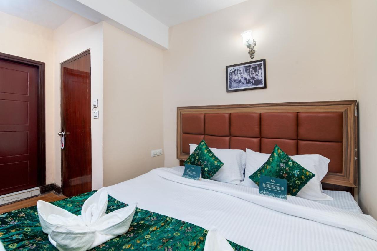Muscatel Roma - 400 Mts From Mall Road Дарджилинг Екстериор снимка