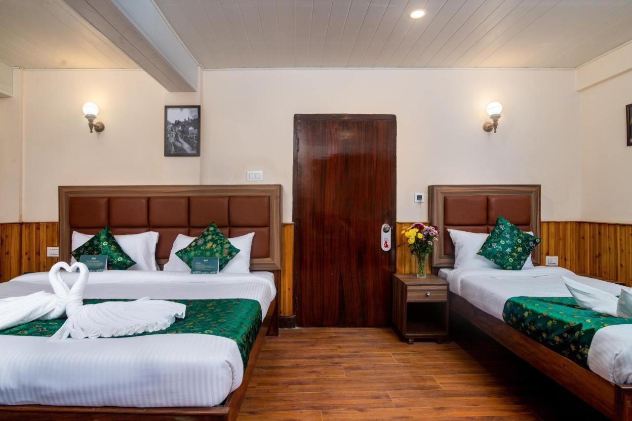 Muscatel Roma - 400 Mts From Mall Road Дарджилинг Екстериор снимка