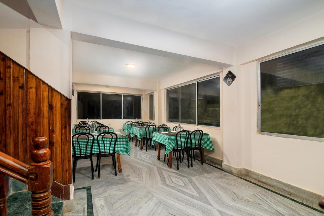 Muscatel Roma - 400 Mts From Mall Road Дарджилинг Екстериор снимка